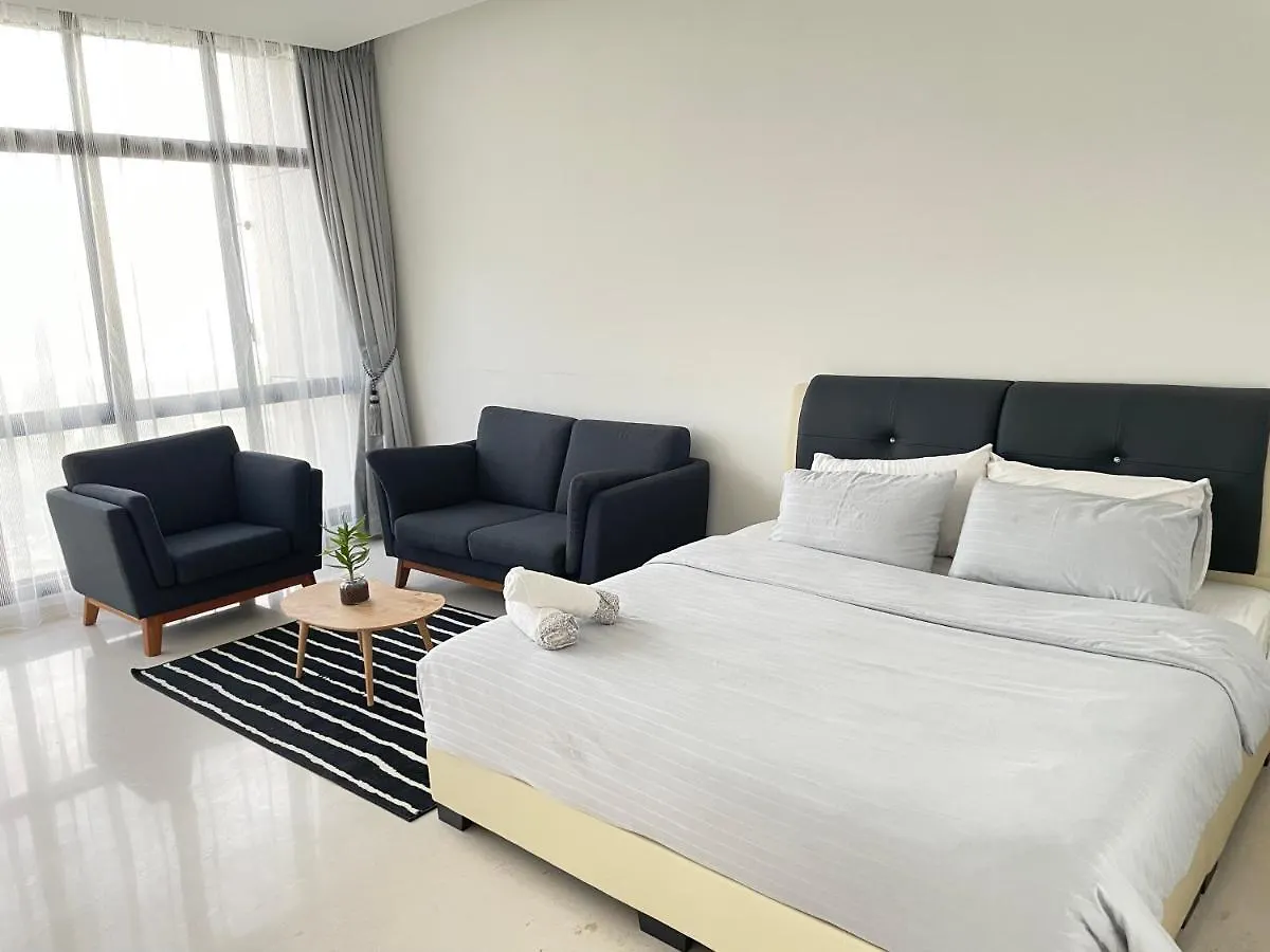 Couple Suite Bathtub Studio @ Sky88 Johor Bahru