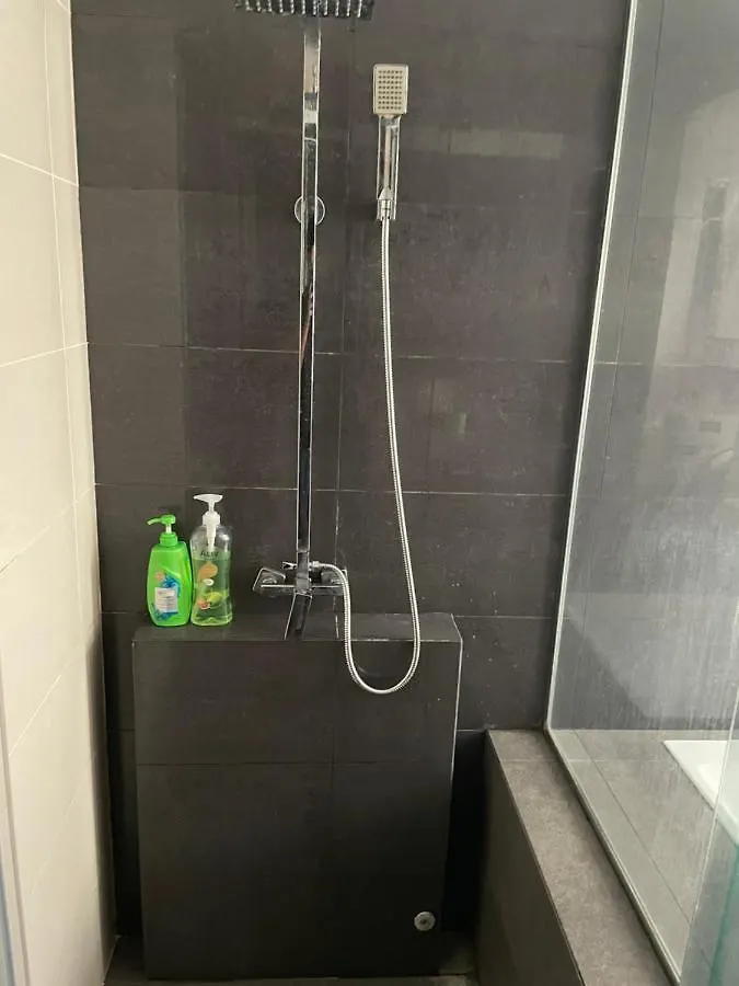 Couple Suite Bathtub Studio @ Sky88 Johor Bahru 0*,